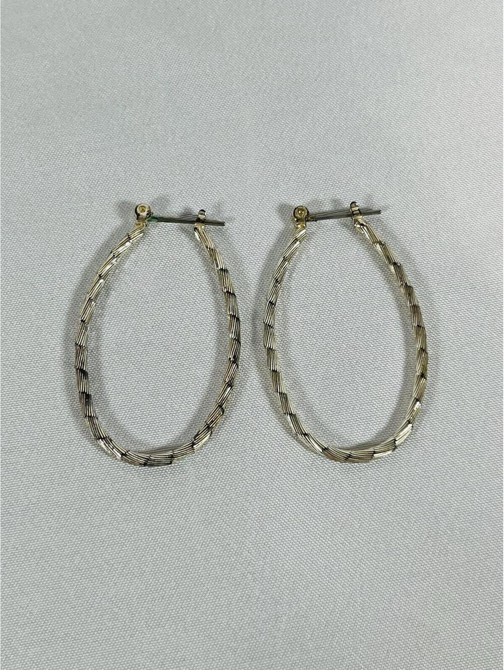 Vintage Premier Designs "Hot Cakes" Twisted Oval Hoop Earrings #3160